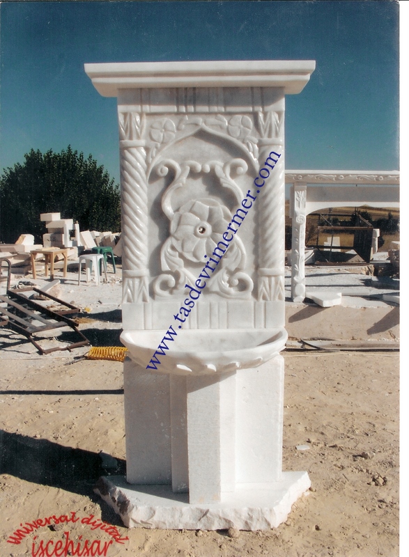 Mermer Bahçe Çeşmesi